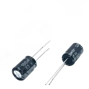 Condensadores electrolíticos de aluminio de plomo radial al por mayor de 63V 63V100uF 100uF para cerraduras electrónicas