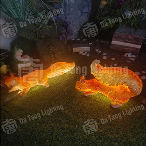 Lampes décoratives d'extérieur en forme d'écureuil, éclairage décoratif IP65 étanche pour parcs, paysages et célébrations. - Product Image 2