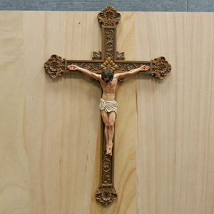 Vente en gros d'usine Statues religieuses catholiques Résine Décoration chrétienne en résine Croix murale Décoration intérieure pour la croix de Jésus - Product Image 3