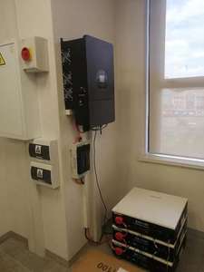 Baterías de Almacenamiento de Energía de Bajo Voltaje <span class=keywords><strong>Dyness</strong></span> <span class=keywords><strong>B3</strong></span> 48V 75AH 3.6kWh LiFePO4 Batería de Litio <span class=keywords><strong>Dyness</strong></span> - Product Image 3