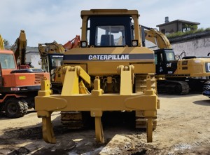 Bulldozer Caterpillar D7r (2023) 99% NUEVO, 90HP, Capacidad de Aplicación de Aserrín de 8.6m, Listo para Trabajar - Product Image 2