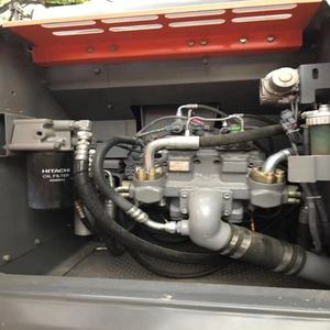 Excavatrice sur chenilles hydraulique Hitachi ZX240 d'origine japonaise de 24 tonnes, occasion, avec moteur, pompe, boîte de vitesses, roulement, modèle 2022, garantie 1 an - Product Image 5