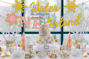 Decoración para Fiesta de Primer Cumpleaños de Niña, Tema Invierno, Guirnaldas, Copos de Nieve, Adornos para Pastel y Cupcakes, Globos - Product Image 3