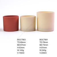 Vente en gros de pots à bougies en verre rouge mat givré de qualité supérieure, personnalisés et luxueux, de 8 oz, 10 oz et 14 oz, avec couvercle et emballage en boîte