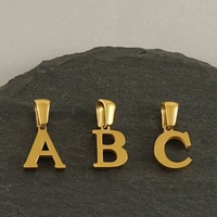 Pendentif miniature lettre A-Z en acier inoxydable fait main, plaqué sous vide, accessoires de bijoux DIY, vente en gros