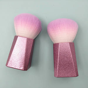 Cepillo de Uñas de Nailon Suave Grande con Mango Rosa Mate, Herramienta de Manicura, Limpiador de Polvo para Uñas y Cabello, Venta al por Mayor - Product Image 6