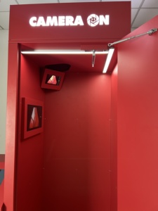 Attrezzatura della cabina fotografica di angolo con le <span class=keywords><strong>animazioni</strong></span> elettroniche della ripresa della macchina fotografica ad alta definizione della LR - Product Image 3