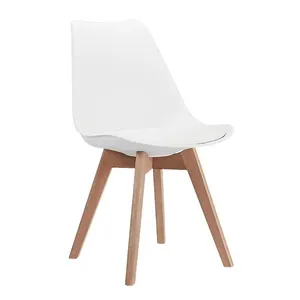 Vente directe d'usine de meubles de maison modernes style plastique tulipe brute pieds en bois chaises de salle à manger