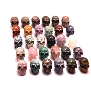 2 인치 고품질 천연 돌 보석 다양한 색상 크리스탈 두개골 - Product Image 1