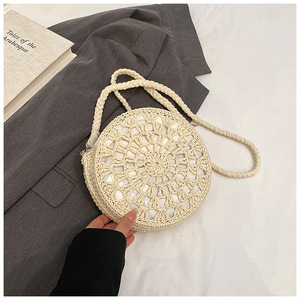 Summer <span class=keywords><strong>Chic</strong></span> Style Vacation Casual Hollowed Out Shoulder Bag Vintage Girl Crochet Hook Small Round Cellphone Pouch - Product Image 5