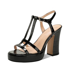 Sandalias Moncheer para Mujer, Plataforma con Tira en T, Tacón Alto, Sexy, Cómodas, con Diseño de Cocodrilo Brillante, Tacón Grueso, Hebilla Ajustable - Product Image 3