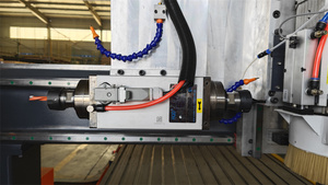 Router CNC para carpintería con cabezal de corte de husillo horizontal para gabinetes y muebles, motor de 9kW, fácil de operar, bomba de motor - Product Image 2