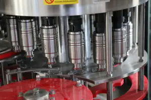 신제품 20000-22000BPH 3 in 1 PET 병 완전 자동 물 주스 탄산 음료 충전 기계