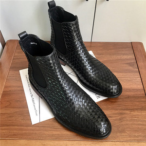 Bottes d'affaires haut de gamme en cuir tressé faites à la main, style britannique, chaussures montantes pour hommes, bottes Chelsea en cuir. - Product Image 1