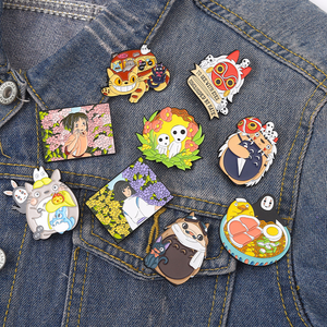 9 Estilos de Broches Esmaltados de Dibujos Animados de la Infancia, Personalizados de Mononoke, <span class=keywords><strong>Chihiro</strong></span>, Haku, <span class=keywords><strong>Totoro</strong></span>, Insignias de Solapa de Anime para Amigos - Product Image 1