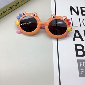 カエルラウンド子供用サングラスシリコーン柔軟な安全子供偏光サングラス女の子男の子メガネ UV400 ベビーシェード眼鏡 - Product Image 3