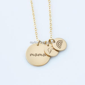 Collana a disco arcobaleno in acciaio inox oro 18K personalizzato mamma mamma Baby nome collane incise - Product Image 2