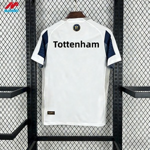 เสื้อแข่งทีมท็อตแน่ม์ ลอนดอน คลับ สีขาว รุ่นคลาสสิก สำหรับผู้ชาย ฤดูกาล 2025-26 คุณภาพสำหรับการแข่งขัน จัดส่งรวดเร็ว จากโรงงานผู้ผลิต - Product Image 1