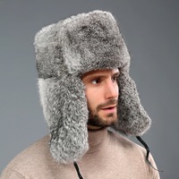 Gorro Ushanka Ruso de Piel Sintética con Orejeras de Tela Común para Viajes de Invierno