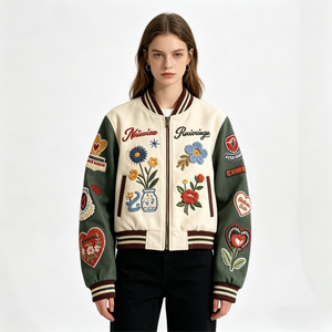 Giacca Varsity Personalizzata da Donna, <span class=keywords><strong>Abbigliamento</strong></span> Streetwear Stampato, Giacca Baseball Letterman, Giacca Bomber per Donne - Product Image 4