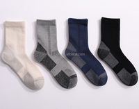 Chaussettes de randonnée décontractées en laine mérinos haute performance, antibactériennes et jetables