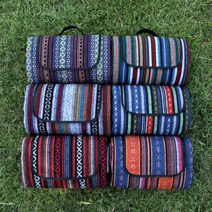 Sand Free Waterproof Beach Mat Camping Outdoor Rug Picnic Blanket Picnic Mat para atividades ao ar livre ou Camping