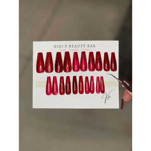 Ongles en gelée rouge pour la Saint-Valentin avec un design de paillettes en forme de cœur - 20 pièces - Product Image 3