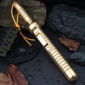 Cuchillo Personalizado ODM 440A de Acero Inoxidable con Espiga Dorada de Aleación de Aluminio - Product Image 5