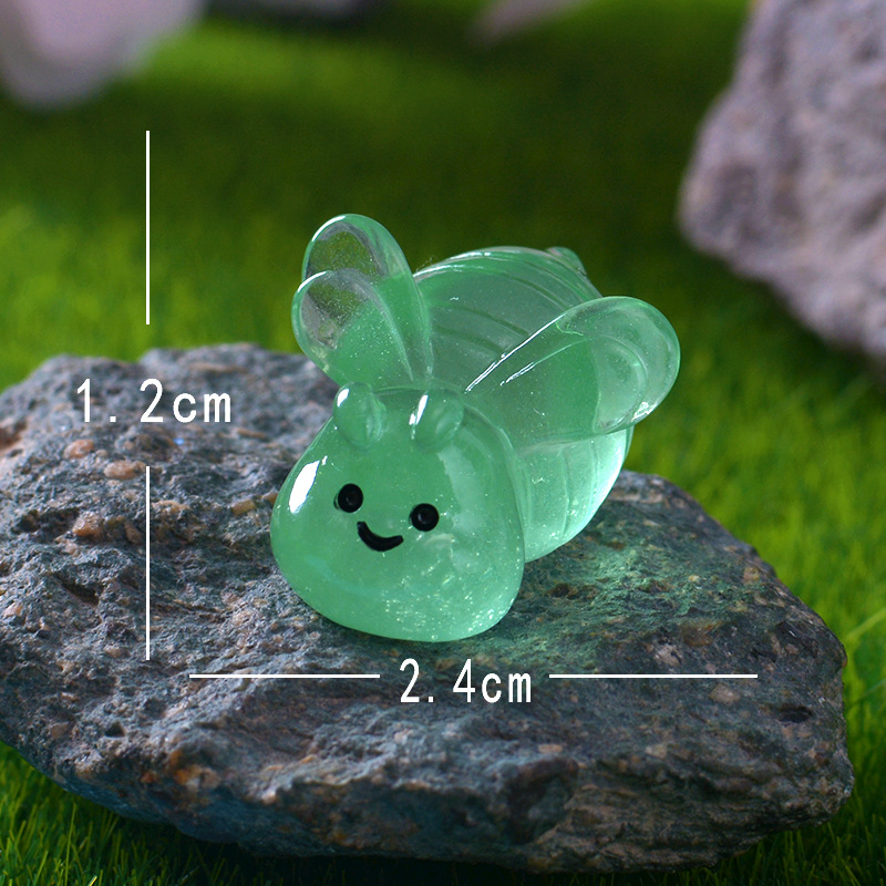 Ape dalle ali lunghe verde