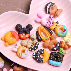 Nouveau mignon <span class=keywords><strong>Mickey</strong></span> Daisy poisson rouge beignet dessin animé <span class=keywords><strong>maison</strong></span> <span class=keywords><strong>de</strong></span> poupée Simulation nourriture jouer bricolage coque <span class=keywords><strong>de</strong></span> téléphone Miniature nourriture Dessert gâteau jouets - Product Image 4