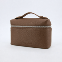 Sac de toilette de luxe en cuir PU texturé avec logo gaufré, double fermeture éclair, poignée supérieure, pour femme, idéal pour les voyages