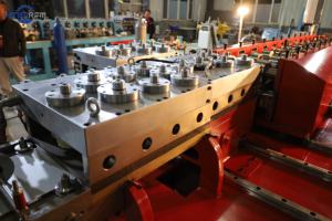 Full Auto LGS C89 C140 LGS C Stud Light Gauge struktur baja bingkai mesin untuk Villa House Roll Mantan - Product Image 4