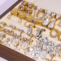 JUSNOVA Vente en gros de boucles d'oreilles en acier inoxydable, ensemble de boucles d'oreilles pendantes en or PVD 18 carats pour femmes, vente directe d'usine
