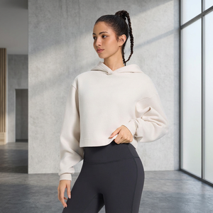 Solid Color Minimalist Women's Breathable Winter Vintage Short Hoodie 450GSM <b>Silver</b> Fox Fleece Lined Thickened Streetwear - Product Image 3