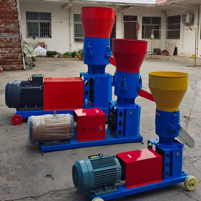 Household Feed Pellet Mill for Corn Straw, Small Manual Machine for Livestock