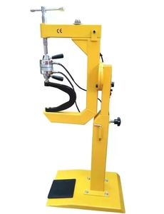 Máquina Vulcanizadora de Neumáticos Ajustable con Placa Calefactora Multicabezal para <span class=keywords><strong>Reparación</strong></span> de <span class=keywords><strong>Pinchazos</strong></span> y Vulcanización de Neumáticos de Coches y Camiones en Talleres - Product Image 4