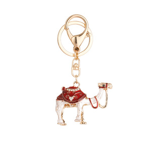 Novo Chaveiro e Pingente de Bolsa Personalizado em Formato de Camelo da Rota da Seda com Esmalte Colorido e Diamantes - Product Image 5