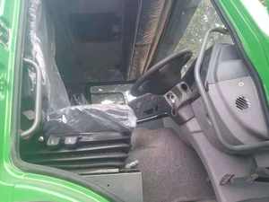 Cina nuovo trattore testa prezzo 371hp 375hp sinotruk howo trattore testa camion - Product Image 6