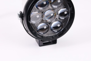 <span class=keywords><strong>ไฟ</strong></span>มอเตอร์ไซค์ทรงกลม Yongyou Universal LED Pod Light ทนทานต่อแรงกระแทก <span class=keywords><strong>ไฟ</strong></span>เสริมสำหรับขับขี่สกู๊ตเตอร์ เหมาะสำหรับการเดินทางกลางคืนในชนบท - Product Image 2