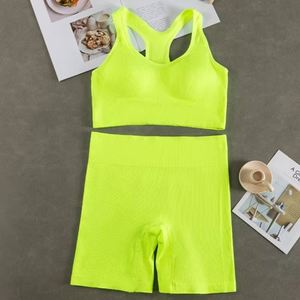 Conjuntos Deportivos para Mujer, 2 Piezas, Top Deportivo con Cierre Cruzado en la Parte Delantera, Pantalones Cortos, Conjuntos de Gimnasio, Yoga y Fitness, Venta al Por Mayor - Product Image 4