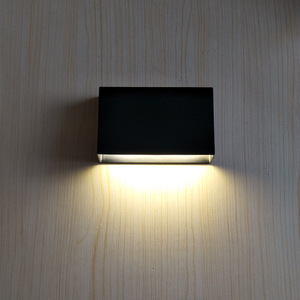 Éclairage moderne pour la maison Lumières haut et bas/Lumière extérieure/Hôtel Villa Lumière de jardin étanche montée à l'extérieur - Product Image 3