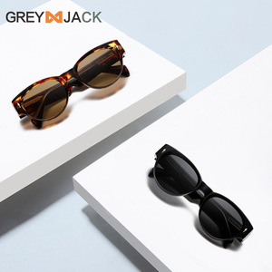 Gafas de Sol Greyjack Unisex, Montura de PC, Lentes TAC, Protección UV400 Tipo 3, Color Negro - Product Image 5