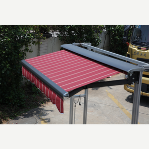 Auvent rétractable mural manuel en polycarbonate pour terrasse extérieure - Product Image 3