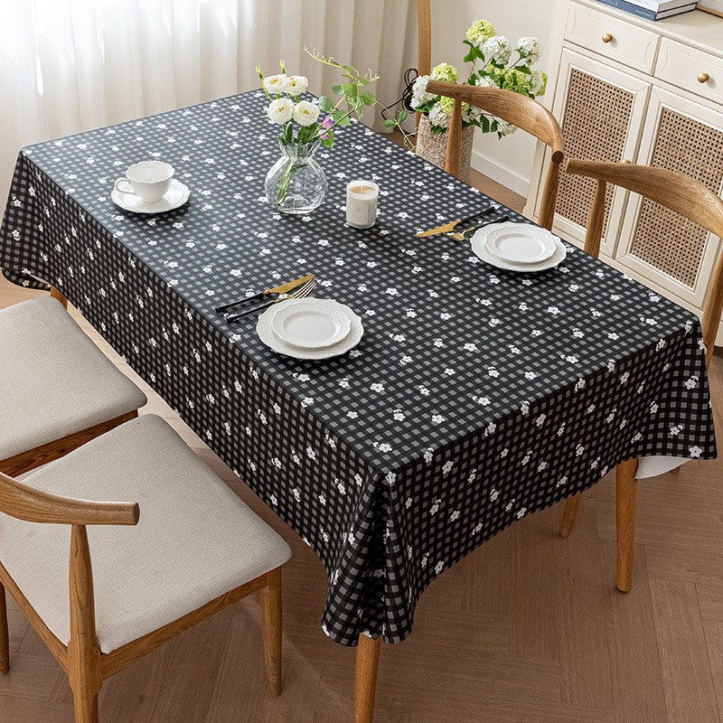 Fresh small checkered pattern - black