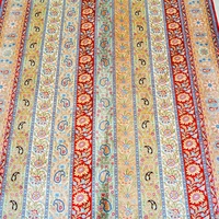 Tapis en soie fait main de style Hereke de 122x183 cm avec motif floral traditionnel pour la décoration intérieure du salon