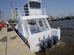 Barge de débarquement à double pont de 40 pieds (12 m) avec cabine, capacité 3001-5000 tonnes DWT, fabriquée en Chine, à vendre - Product Image 6