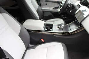 MEJOR OFERTA Autos Usados en Buen Estado, Land Rover Range Rover <span class=keywords><strong>Evoque</strong></span> Dynamic SE 2026, SUV Listo para Enviar - Product Image 3