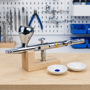 Aerógrafo Dayejiang 130AX con Boquillas de 0.2mm, 0.3mm y 0.5mm, Alimentación por Gravedad, Doble Acción, Herramienta para Pintura Artística - Product Image 1