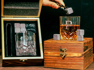 Набор из стекла для виски с деревянной коробкой - Product Image 2