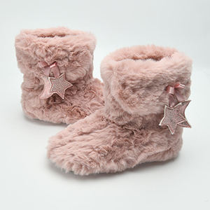 2024 Custom Size Christmas <strong>Slipper</strong> <strong>Boots</strong> Fluffy <strong>Furry</strong> Plush with Anti-Slip Feature Winter Gift for Girls Women Families All Ages - Product Image 1
